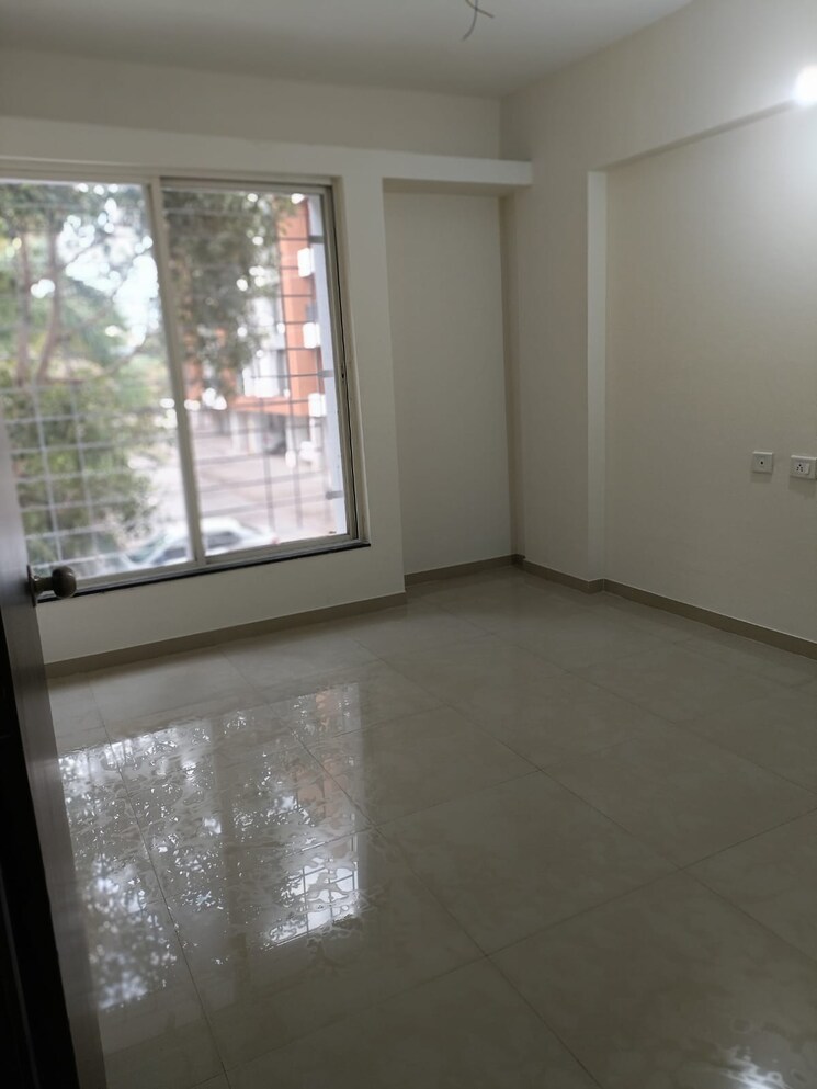 Room, kanchan-onyx 1 Bedroom 622 Sq.Ft. Apartment In Pisoli Pune 9743717