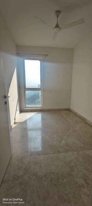 Room in 2 BHK Apartment at Ireo The Corridors, Sector 67a – for Rent