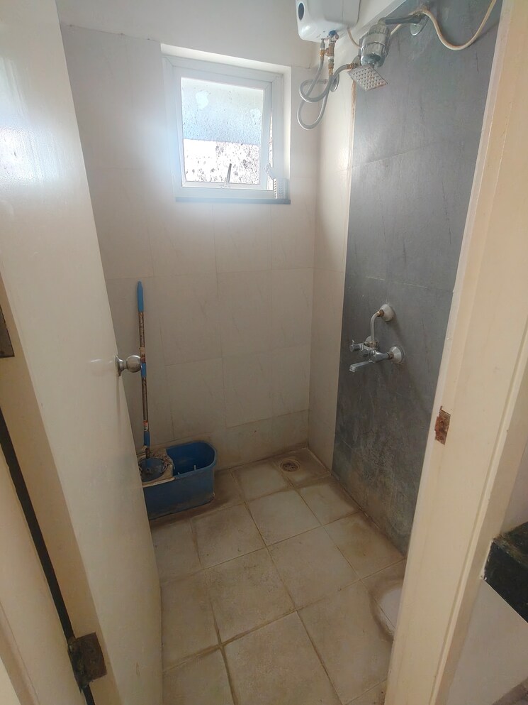 Bathroom, godrej-horizon 2 Bedroom 1093 Sq.Ft. Apartment In Mohammadwadi Pune 9743733