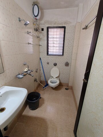 Bathroom in 1 BHK Apartment at Crescent Landmark, Andheri East – for Rent