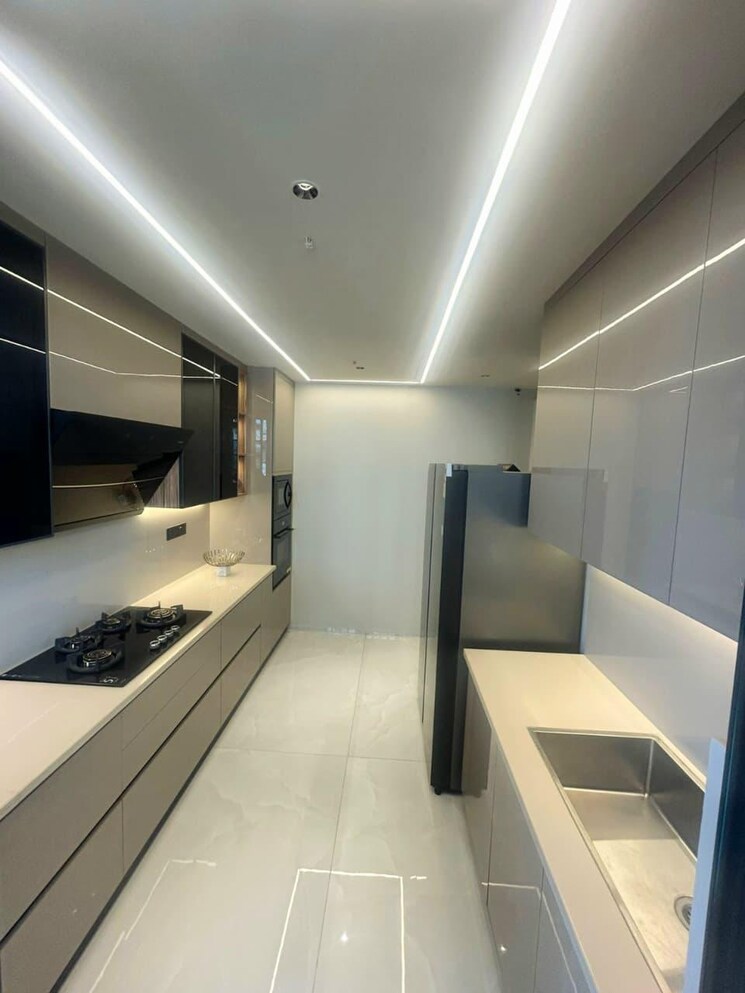 Kitchen, international airport road 3 Bedroom 2325 Sq.Ft. Apartment In International Airport Road Zirakpur 9743783