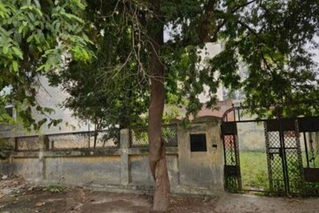  Plot For Sale in Solutrean Delta City Centre, Delta I Greater Noida