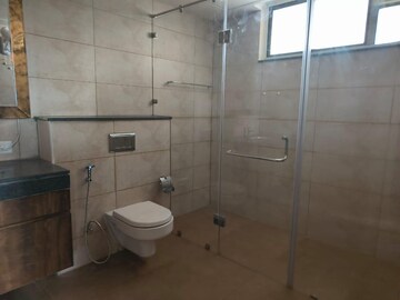 Bathroom in 4 BHK Apartment at Tata Primanti Villas, Sector 72 – for Sale