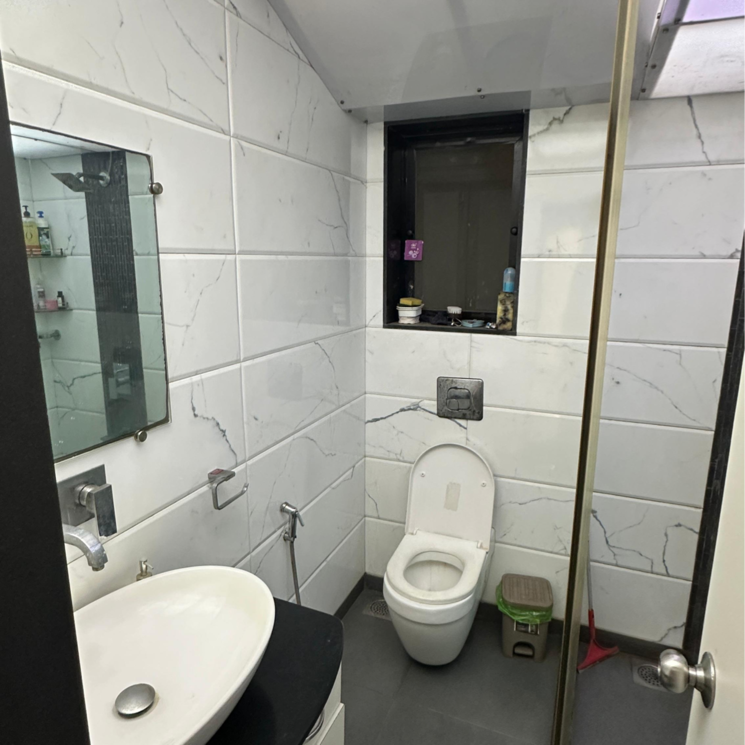 Bathroom, abhishek-premises 1 Bedroom 585 Sq.Ft. Apartment In Veera Desai Industrial Estate Mumbai 9743821