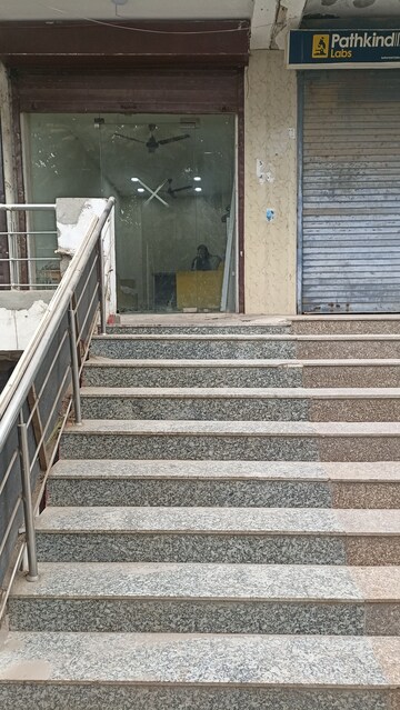  Shop For Rent in Elly Anika Classic, Raj Nagar Extension