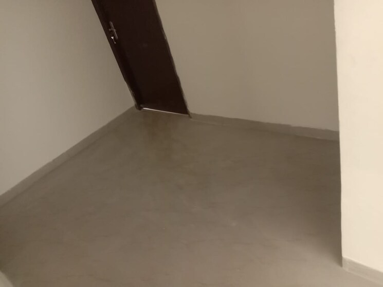 Room, parsvnath-planet 3 Bedroom 2000 Sq.Ft. Apartment In Gomti Nagar Lucknow 9743885