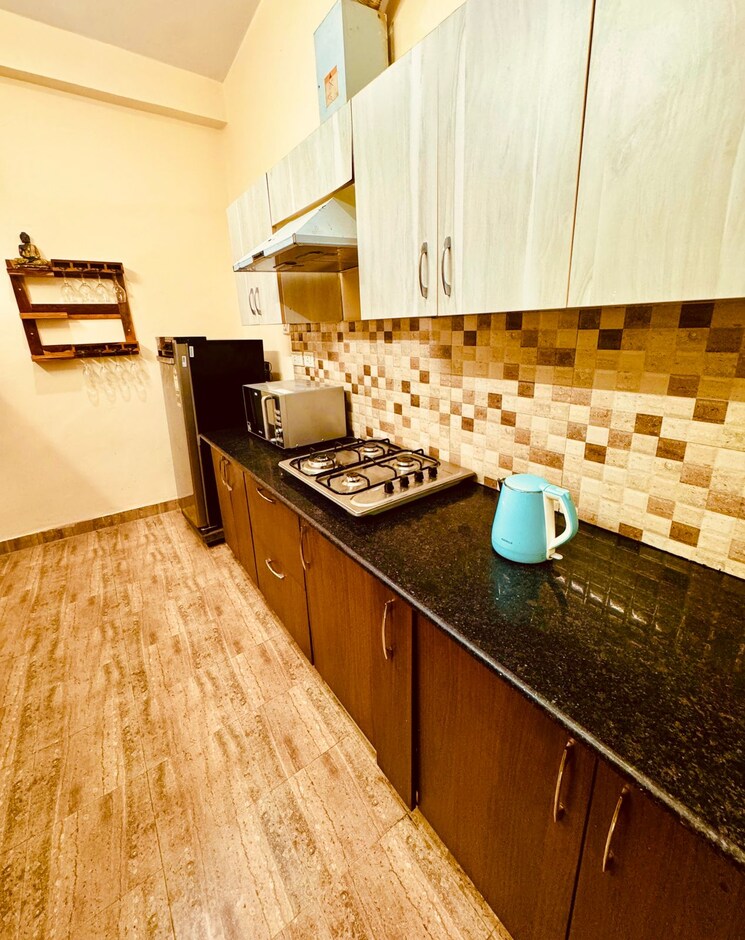 Kitchen, ansal-celebrity-meadows 3.5 Bedroom 2015 Sq.Ft. Apartment In Sushant Golf City Lucknow 9743924