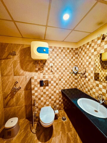 Team Area in 3.5 BHK Apartment at Ansal Celebrity Meadows, Sushant Golf City – for Rent