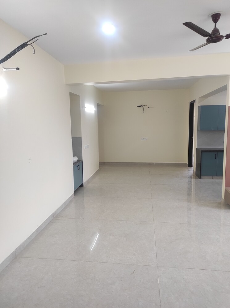 Living Room, sector 52 5 Bedroom 3400 Sq.Ft. Apartment In Sector 52 Gurgaon 9743990