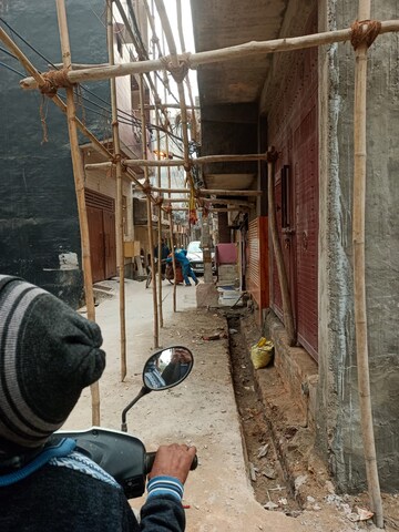 Gym in 2 BHK Independent House at Tomar Colony – for Sale