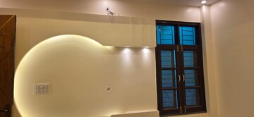 Room in 2 BHK Independent House at Gomti Nagar – for Rent