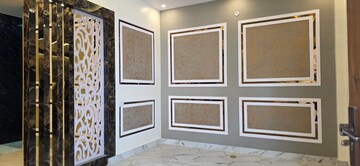 Room in 2 BHK Independent House at Gomti Nagar – for Rent