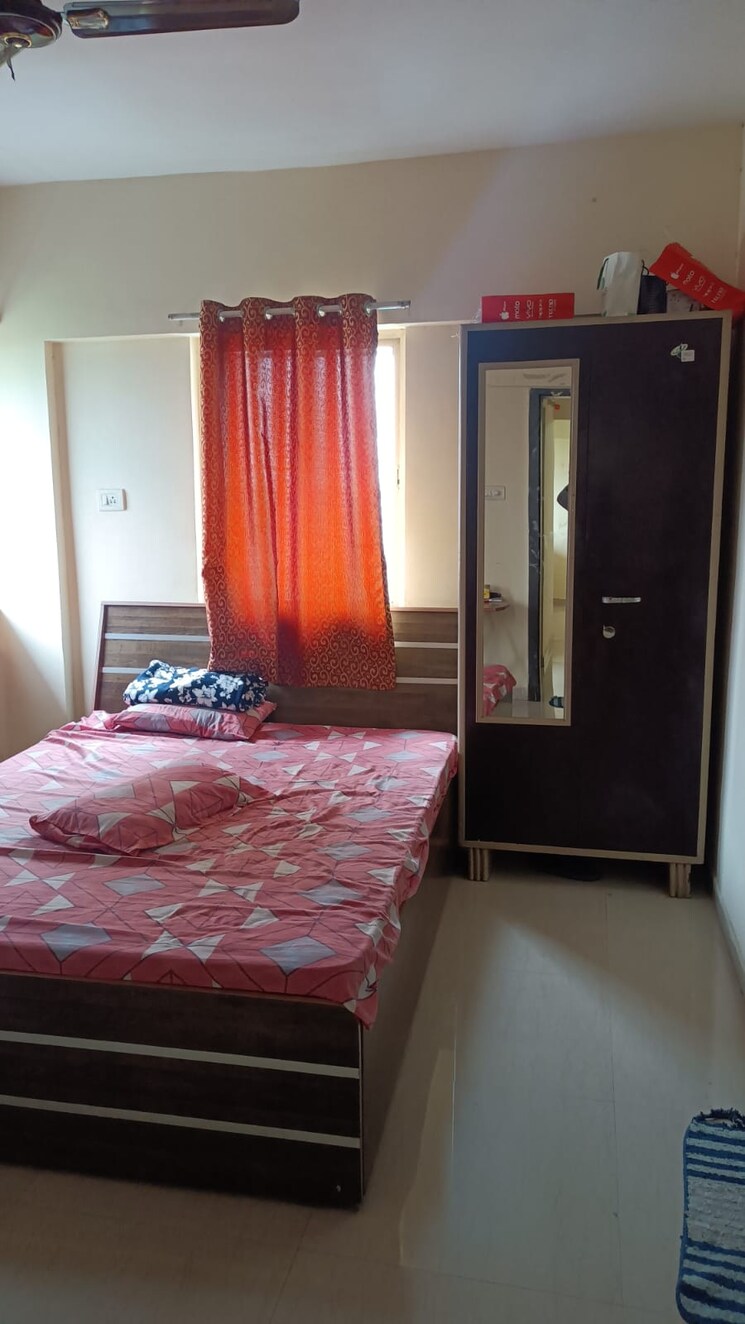 Bedroom, mantra-majestica 1 Bedroom 670 Sq.Ft. Apartment In Hadapsar Pune 9744053