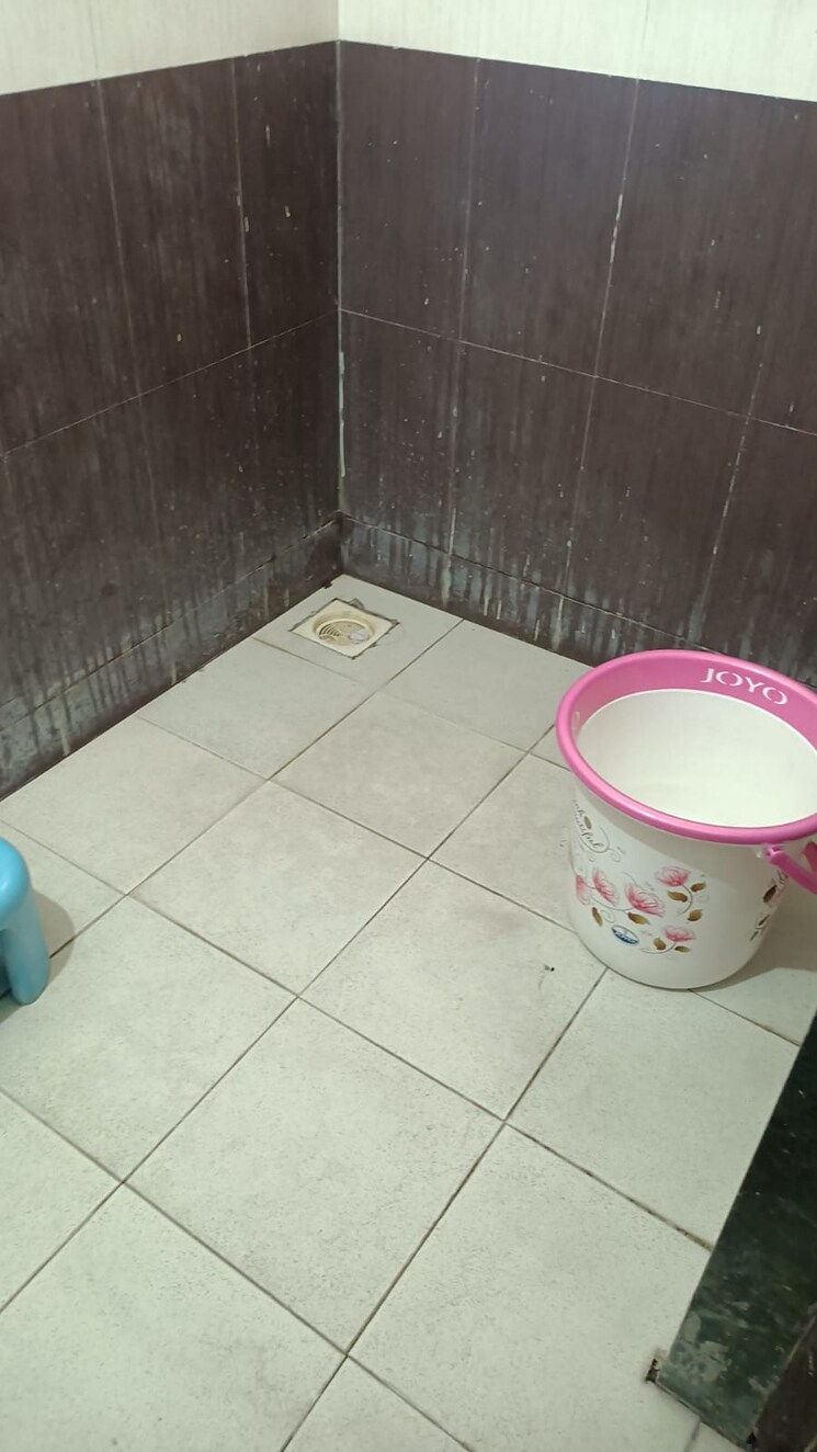 Bathroom, mantra-majestica 1 Bedroom 670 Sq.Ft. Apartment In Hadapsar Pune 9744053