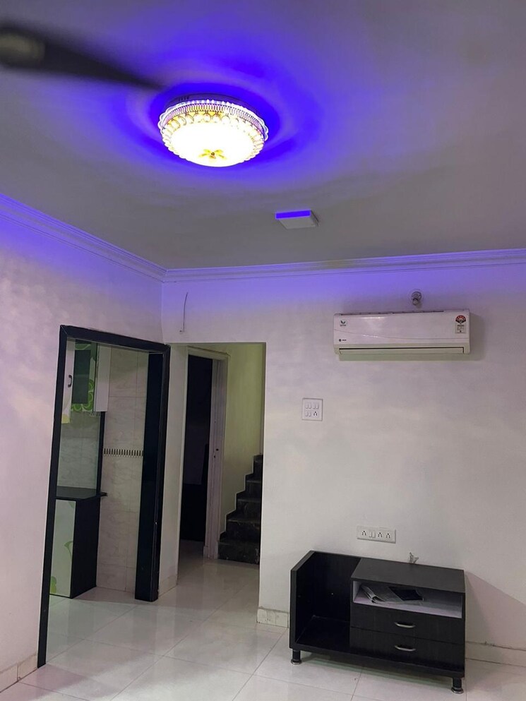 Room, airoli-shivshankar-tower-chs 2 Bedroom 1060 Sq.Ft. Apartment In Airoli Sector 20 Navi Mumbai 9744150