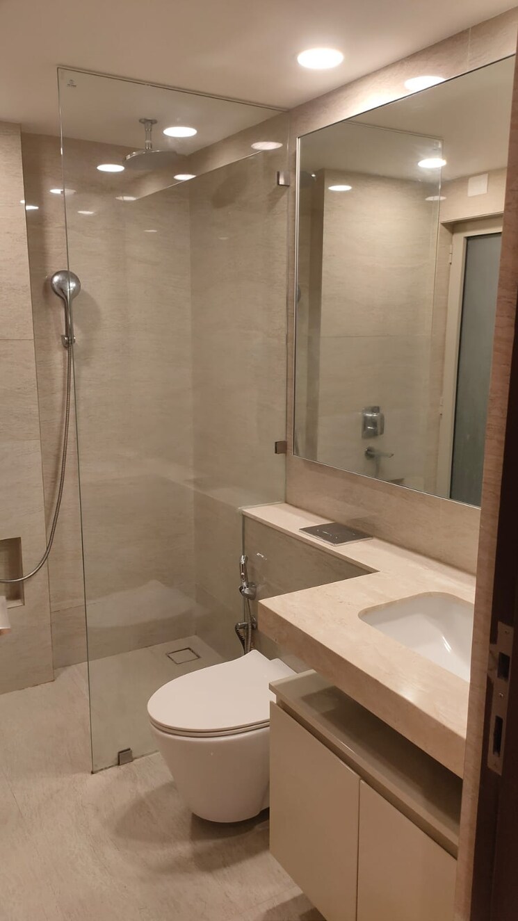 Bathroom, hiranandani-highland 2 Bedroom 594 Sq.Ft. Apartment In Powai Mumbai 9744169