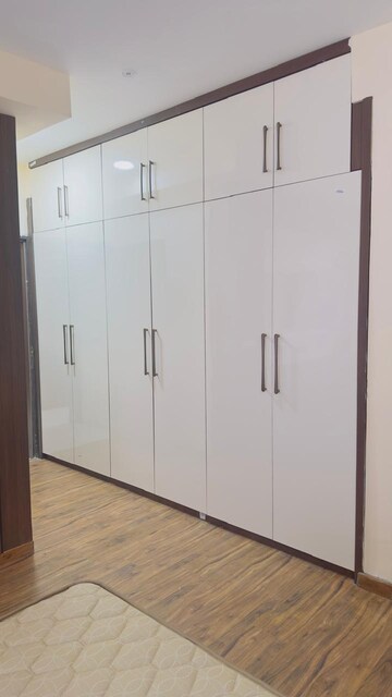 3.5 BHK Apartment For Rent in Omaxe Waterscapes, Gomti Nagar