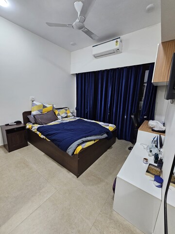 Master Bedroom in 1 BHK Apartment at Kanakia Silicon Valley, Powai – for Rent