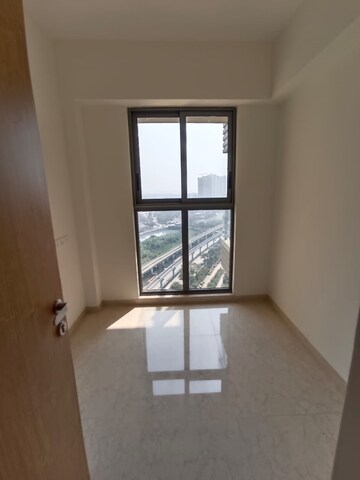 Room in 2 BHK Apartment at Lodha New Cuffe Parade, Wadala – for Rent