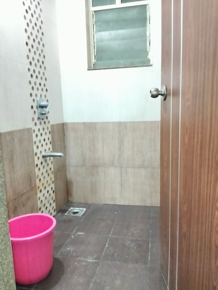 Bathroom, gera-parkview-i 1 Bedroom 682 Sq.Ft. Apartment In Kharadi Pune 9744267