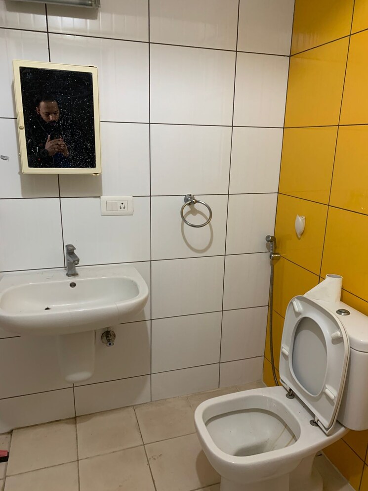 Bathroom, abbigere 2 Bedroom 1021 Sq.Ft. Apartment In Abbigere Bangalore 9744260