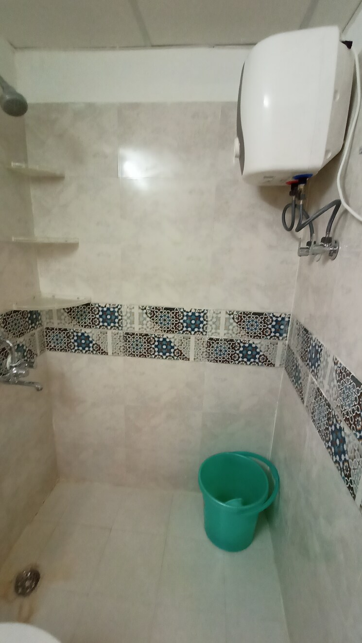 Bathroom, signature-global-prime 2 Bedroom 1050 Sq.Ft. Apartment In Sector 63a Gurgaon 9744277