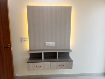 Furnished Amenities in 3 BHK Builder Floor at Baba Colony – for Sale