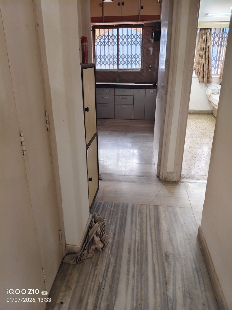 undefined, vile parle east 2 Bedroom 650 Sq.Ft. Apartment In Vile Parle East Mumbai 9744438