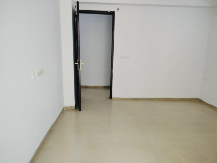 Room, prateek-grand-city 3 Bedroom 1380 Sq.Ft. Apartment In Siddharth Vihar Ghaziabad 9744381