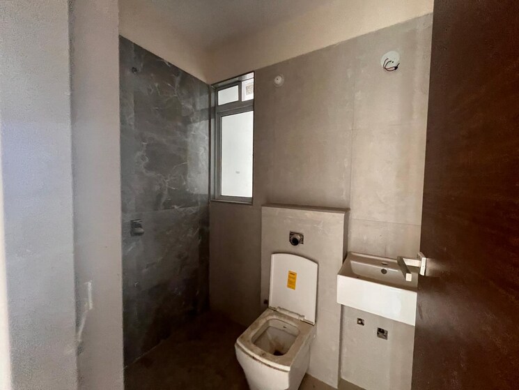 Bathroom, dotom-isle 2 Bedroom 541 Sq.Ft. Apartment In Malad West Mumbai 9727743