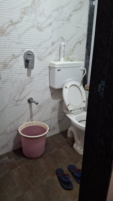 Master Bedroom in 1 BHK Apartment at Mahavir Neelkanth Majestic, Ulwe Sector 18 – for Rent