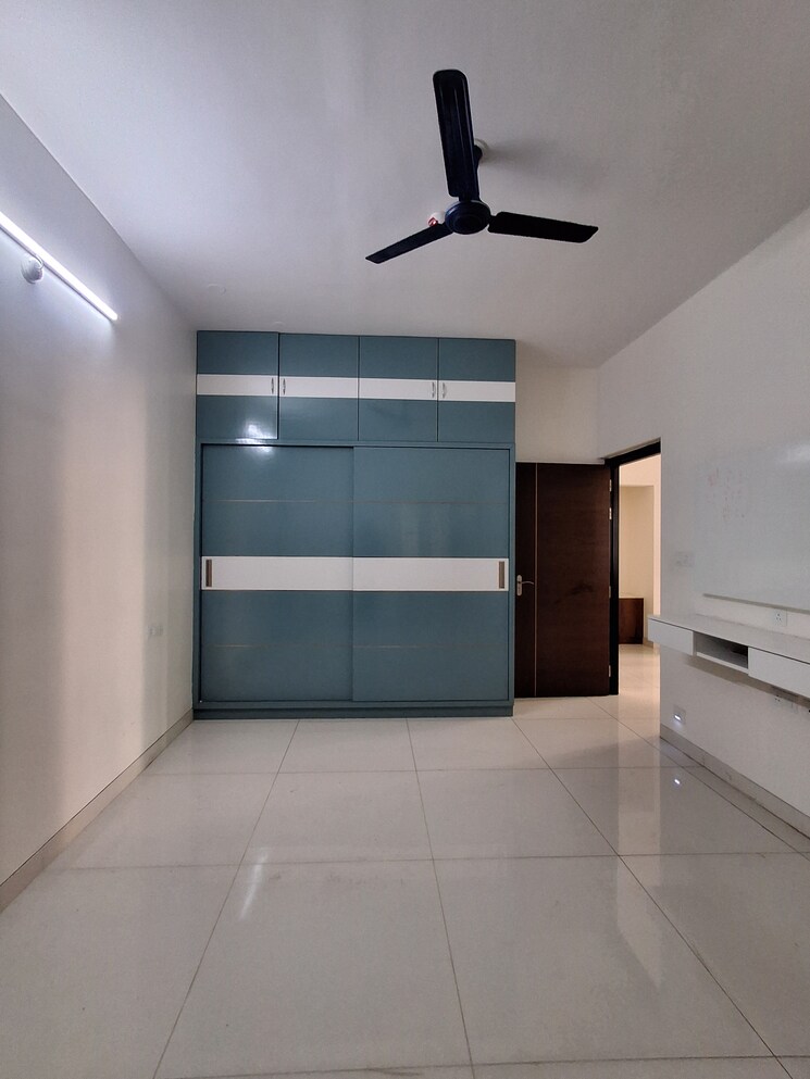 Bedroom, honer-vivantis 2 Bedroom 1290 Sq.Ft. Apartment In Gopanpally Hyderabad 9745564