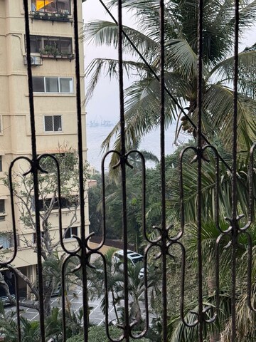 Balcony in 1 BHK Apartment at Bandra West – for Rent