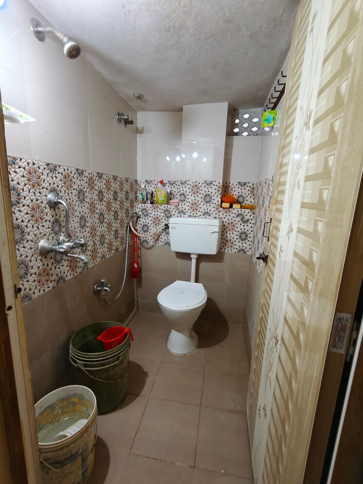 Bathroom, keerthi-park-view-moti-nagar 1 Bedroom 500 Sq.Ft. Independent House In Moti Nagar Hyderabad 9745605