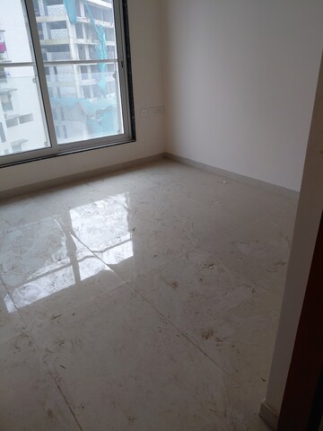 Furnished Amenities in 2 BHK Apartment at Je and Vee Madhuban, Malad East – for Sale