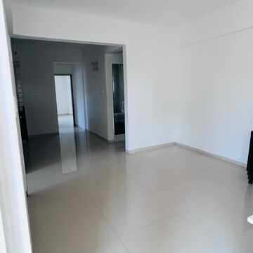 Room in 3 BHK Apartment at Mohannagar CHS, Veerabhadra Nagar – for Sale