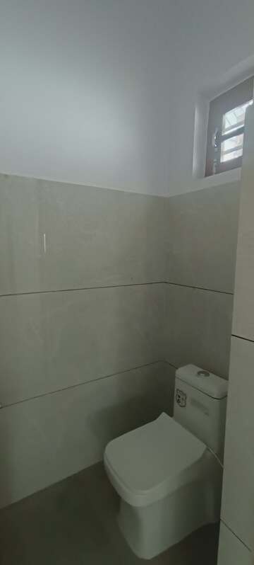 Furnished Amenities in 3 BHK Independent House at Patiala Road – for Rent