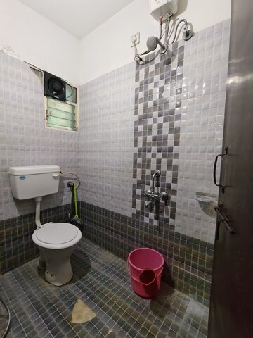 Bathroom in 1 BHK Apartment at Wadgaon Sheri – for Rent