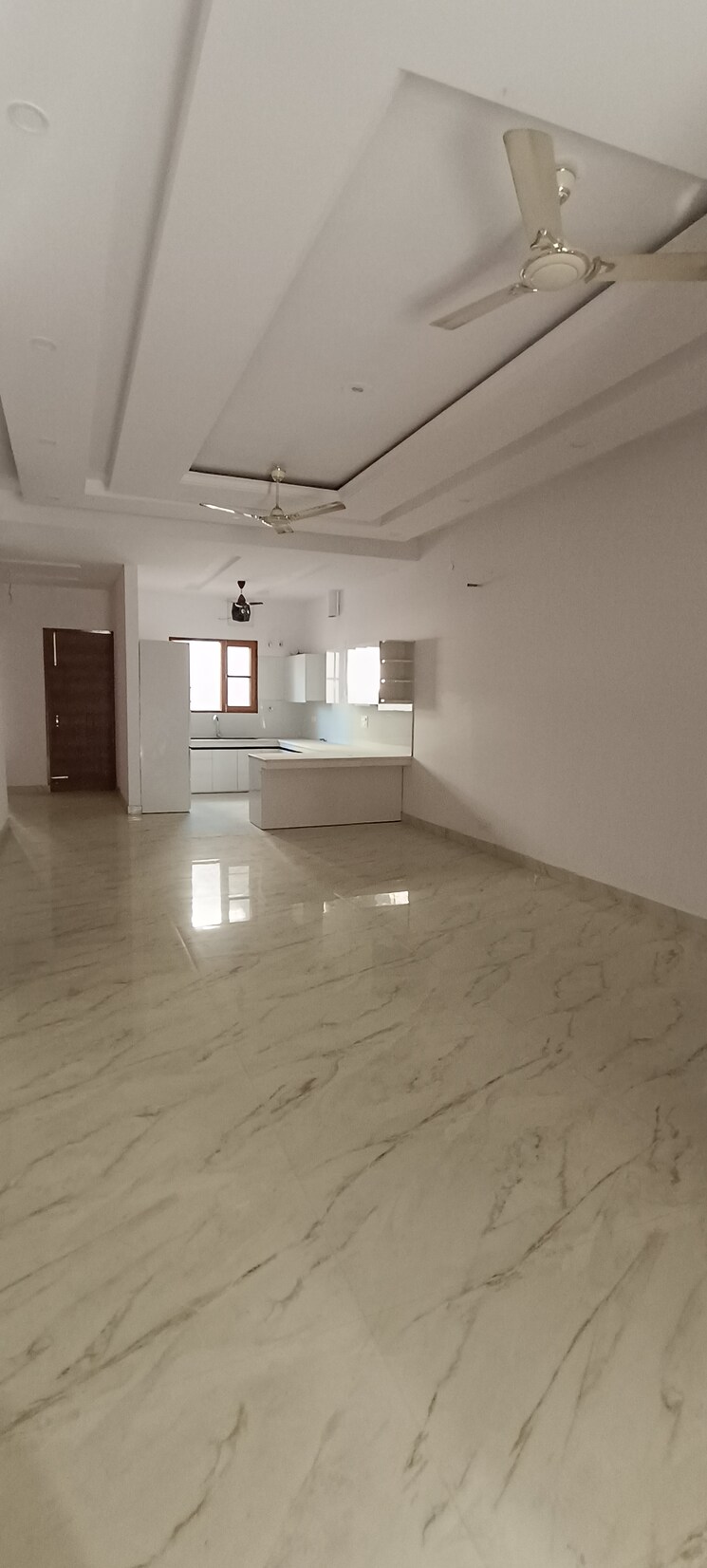 Room, patiala road 3 Bedroom 200 Sq.Yd. Independent House In Patiala Road Zirakpur 9745853