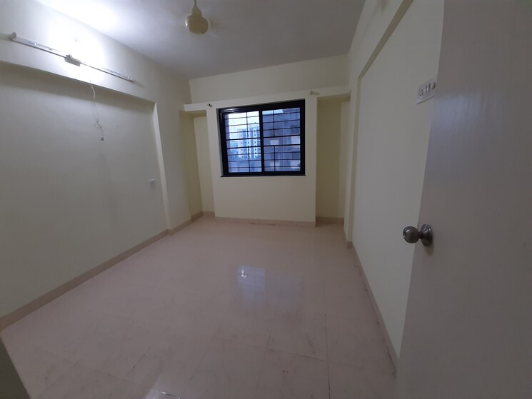 Room, daulat-nagar 2 Bedroom 1000 Sq.Ft. Apartment In Anand Nagar Pune 9746237