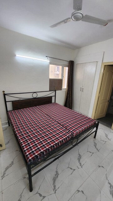 Bedroom in 2 BHK Builder Floor at Sector 105 – for Rent