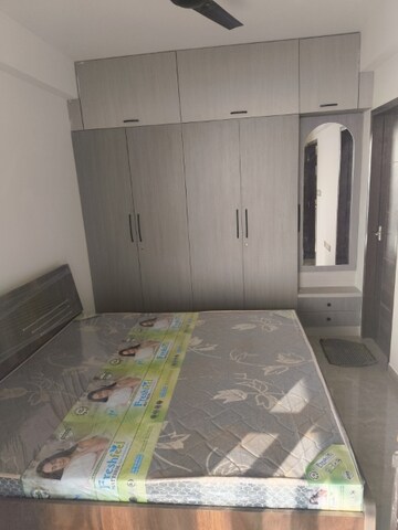 Master Bedroom in 2 BHK Apartment at Vardhman Empire Estate, Mahapura – for Rent