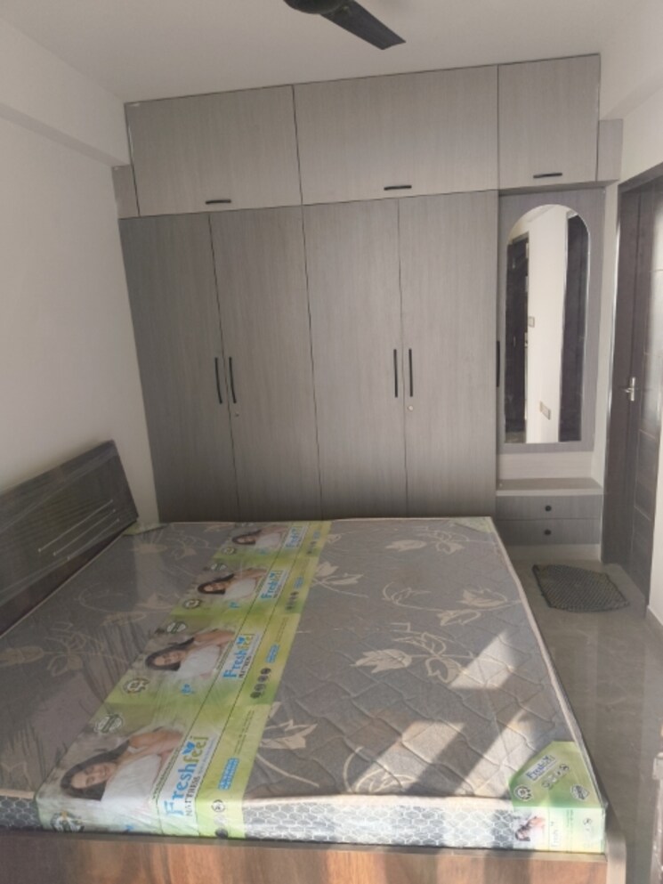 Master Bedroom, vardhman-empire-estate 2 Bedroom 737 Sq.Ft. Apartment In Mahapura Jaipur 9728210