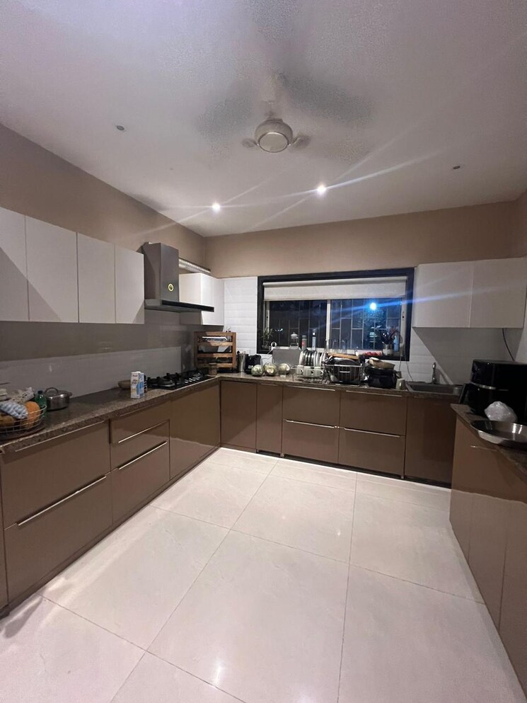 Kitchen, supreme-pallacio 3.5 Bedroom 2800 Sq.Ft. Apartment In Baner Pune 9746522