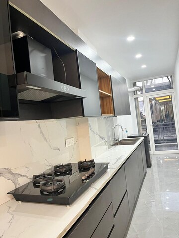 Kitchen in 4 BHK Builder Floor at Sector 55 – for Rent