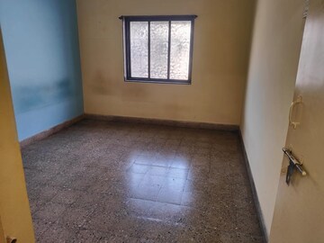 Room in 1 BHK Apartment at Gauri Shankar Apartment, Vadgaon Budruk – for Rent