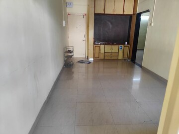 Room in 1 BHK Apartment at Gauri Shankar Apartment, Vadgaon Budruk – for Rent