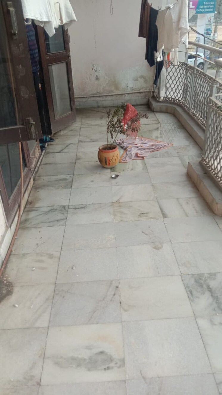 Cover Image, kavi nagar block b 3 Bedroom 200 Sq.Yd. Builder Floor In Kavi Nagar Block B Ghaziabad 9747026