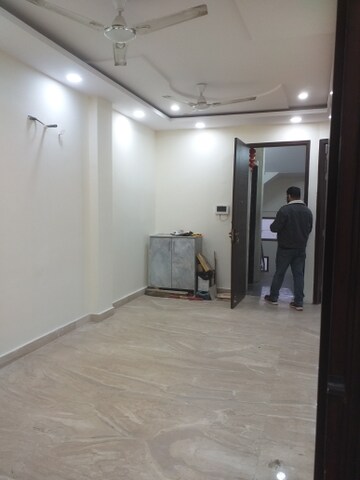 Dining area in 3 BHK Builder Floor at New Rajinder Nagar – for Rent