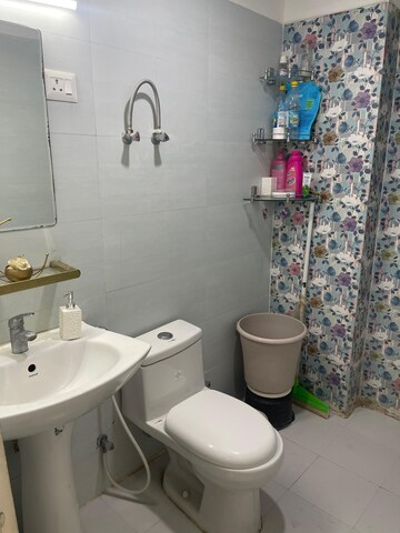 Bathroom in 3.5 BHK Apartment at The Golden Gate, Mahurali – for Rent